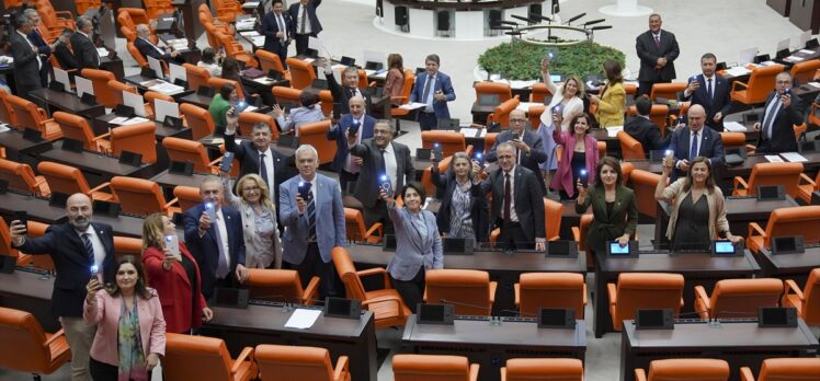 Öğretmenlik Mesleği Kanunu Teklifi TBMM Genel Kurulunda (2)