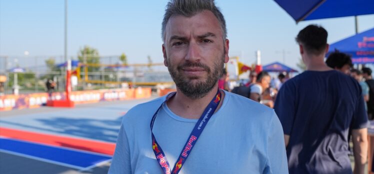 Voleybolu sokaklara taşımayı amaçlayan Red Bull Back Line'nın İzmir elemeleri tamamlandı