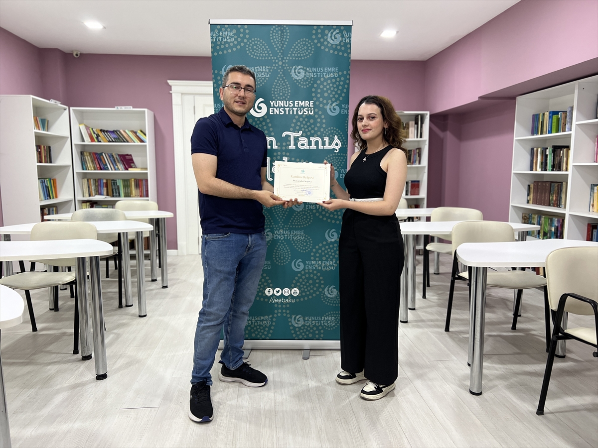 Yunus Emre Enstitüsü Azerbaycan'da “Yaratıcı Yazarlık Atölyesi” düzenledi