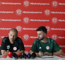 Alex, Antalyaspor'un “profilini” değiştirecek oyuncular istiyor