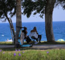 Antalya sahillerinde sıcak hava yoğunluğu