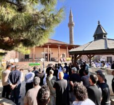 Arkeolog Prof. Dr. Ahmet Coşkun Özgünel'in cenazesi Çanakkale'de toprağa verildi