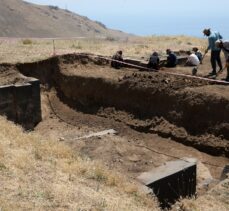 Bitlis'teki Urartu kalesinde yeni buluntular ortaya çıkarıldı