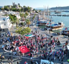 Bodrum Gazze'ye Destek Platformu Üyeleri Filistin'e destek için yürüdü