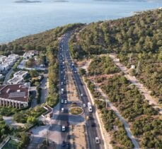 Bodrum'da yoğun araç girişi havadan görüntülendi