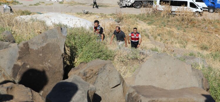 GÜNCELLEME – Diyarbakır'da kaybolan 8 yaşındaki Narin'i arama çalışmaları havadan ve karadan sürüyor