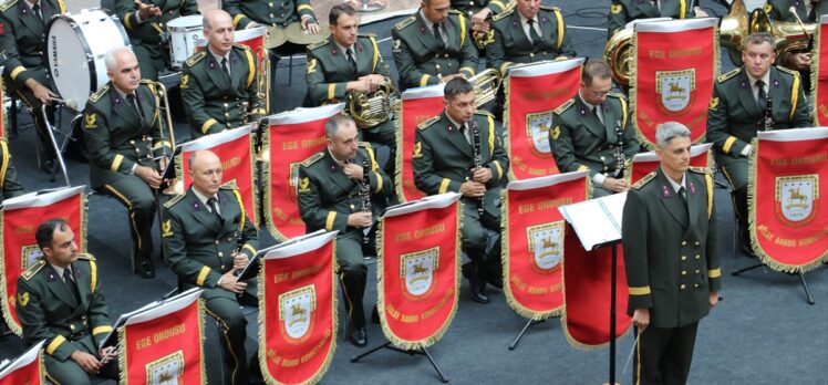 Ege Ordusu Bölge Bandosu, 30 Ağustos Zafer Bayramı dolayısıyla konser verdi