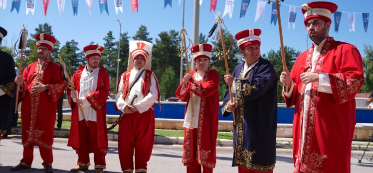 Erzurum'da açılan kafede “engel yok, sevgiyle gülümseyen yüzler var”