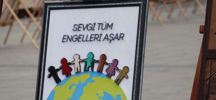 Erzurum'da devlet korumasındaki çocuklar sanat ve bilim sergisi açtı