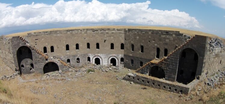 Erzurum'un asırlık “Ağzıaçık Tabyası” tarihin izlerini yansıtıyor