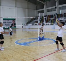 Fabrika Voleybol'un yeni okulu Kilis'te açıldı