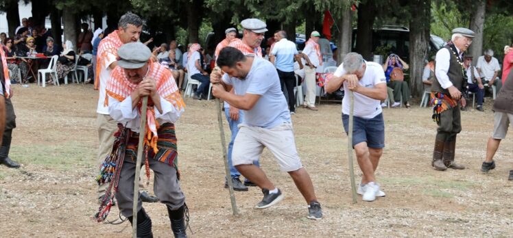 Fethiye'de “Geçmişten Günümüze Yörük Oyunları Şenliği” yapıldı