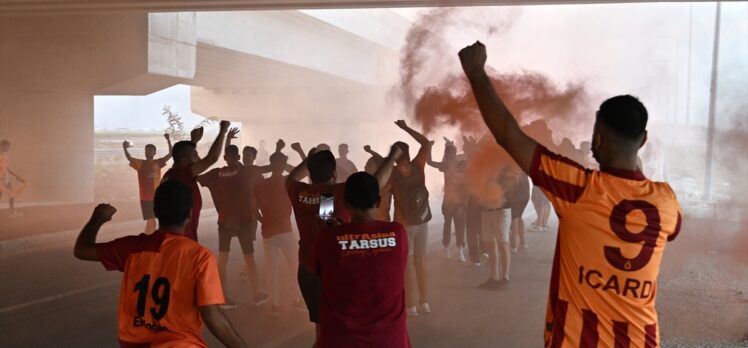 Galatasaray kafilesi Adana'ya geldi