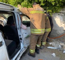 Hatay'da ambulans ile hafif ticari aracın çarpışması sonucu 9 kişi yaralandı