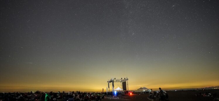 Karacabey sahilinde “Perseid meteor yağmuru” izlendi