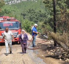 GÜNCELLEME – Mersin'de çıkan orman yangını kontrol altına alındı