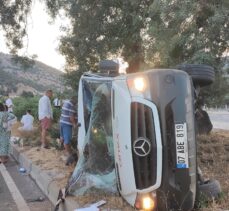 Muğla'da çekici ile tur minibüsünün çarpıştığı kazada 6 turist yaralandı