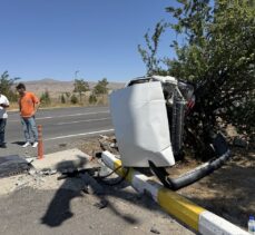 Nevşehir'de devrilen otomobildeki 5 kişi yaralandı