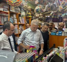 Sakarya'da ihtiyaç sahibi öğrencilerin okul alışverişi Ticaret ve Sanayi Odasınca yapıldı