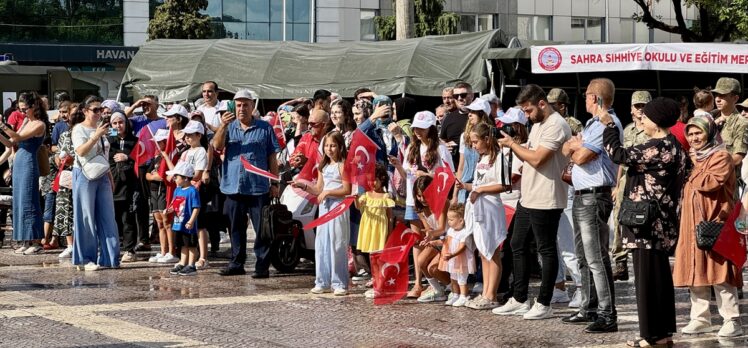 Samsun'da askeri bando konser verdi