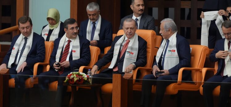 Filistin Devlet Başkanı Abbas'ın katıldığı TBMM Genel Kurulunun olağanüstü toplantısı başladı