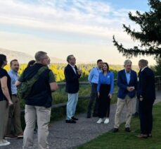 TCMB Başkanı Karahan, Jackson Hole'de, Fed Başkanı Powell ile bir araya geldi