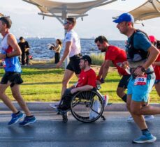 12. Uluslararası 9 Eylül İzmir Yarı Maratonu koşuldu