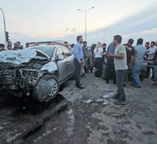 Aksaray'da iki otomobilin çarpıştığı kazada 4 kişi yaralandı