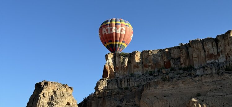 Aksaray'da medya temsilcileri Ihlara Vadisi ile Selime Katedrali'ni kuş bakışı izledi