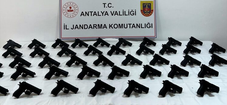 Antalya'da silah kaçakçılığı operasyonunda 1 kişi tutuklandı