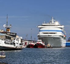 “Astoria Grande” kruvaziyeri Samsun Limanı'na demirledi