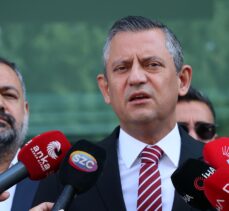 CHP Genel Başkanı Özgür Özel, İzmir'de açıklamalarda bulundu: