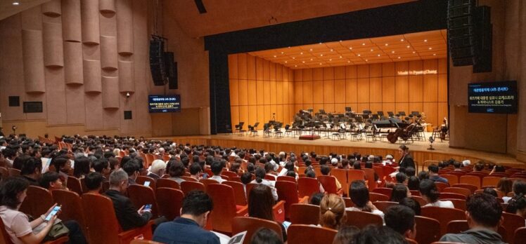 Cumhurbaşkanlığı Senfoni Orkestrası, 31 yıl sonra Güney Kore'de konser verdi