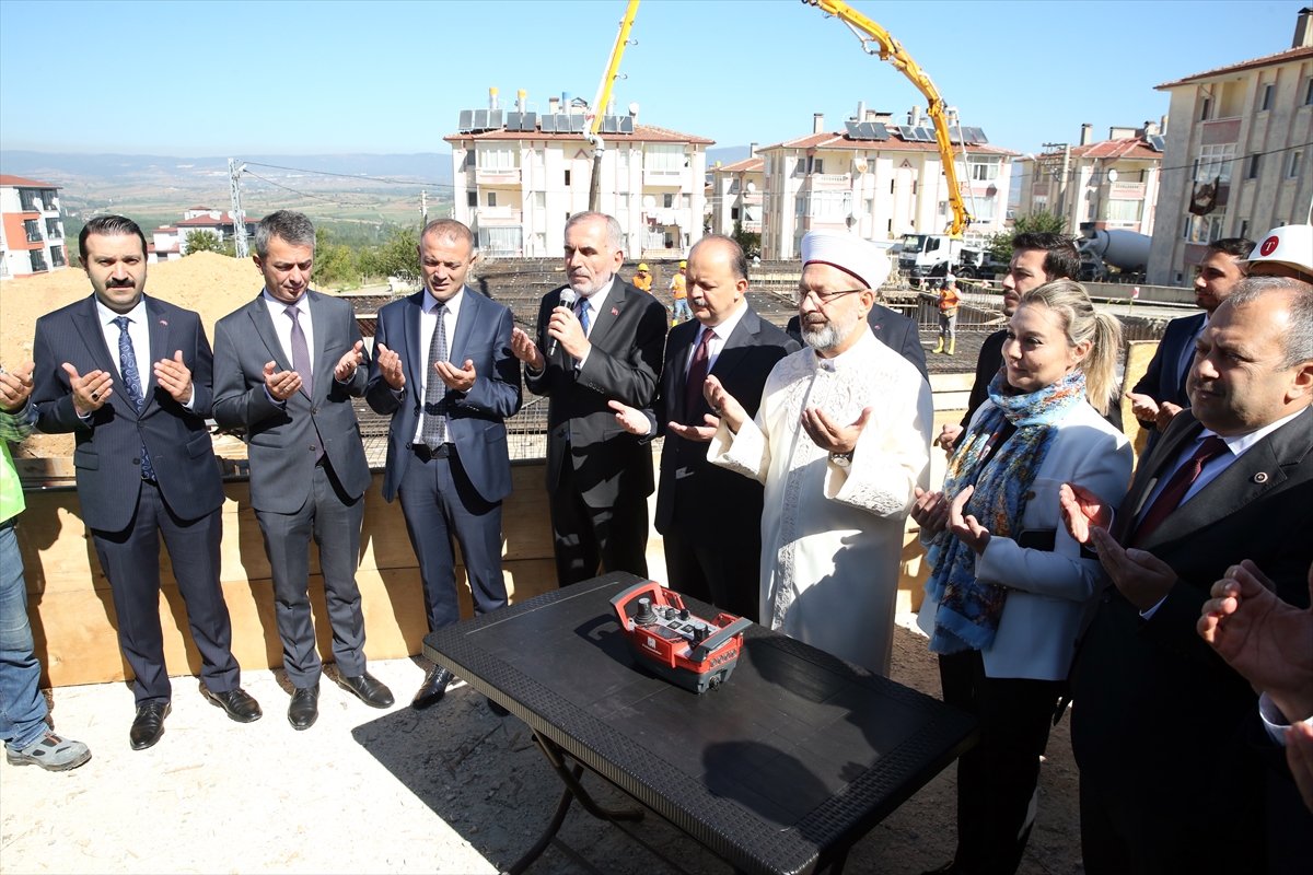 Diyanet İşleri Başkanı Erbaş, Kastamonu'da Kur'an kursu temel atma töreninde konuştu: