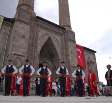 Erzurum Vakıflar Bölge Müdürlüğünce desteklenen 150 çocuk için sünnet şöleni düzenlendi