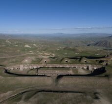 Erzurum'un tarihi Büyük Palandöken Tabyası bir asrı aşkındır ayakta duruyor