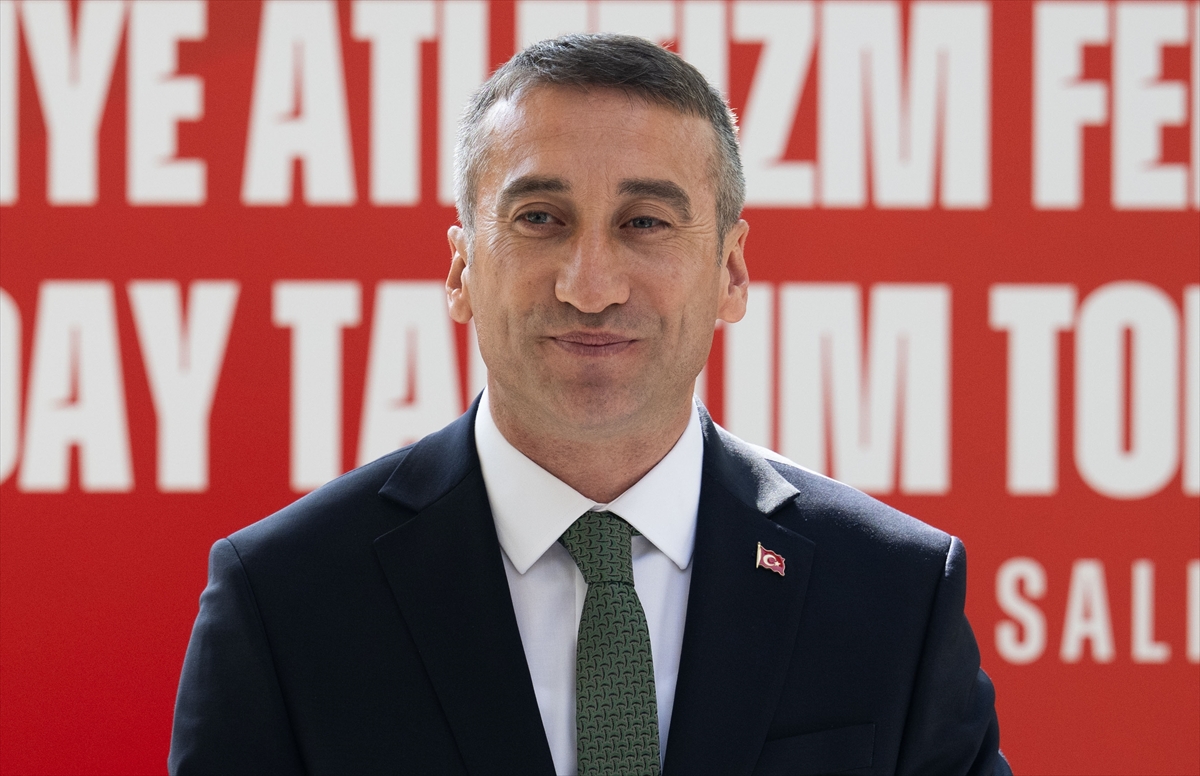 Eski milli atlet Halil Akkaş, Türkiye Atletizm Federasyonu Başkanlığı'na adaylığını açıkladı