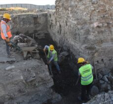 “Eski Van Şehri”ndeki Ulu Cami'de restorasyon çalışması devam ediyor