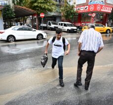 İstanbul'da aralıklarla sağanak etkili oluyor