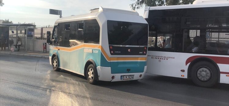 İzmir'de kadın şoförü, darbeden minibüs sürücüsü tutuklandı