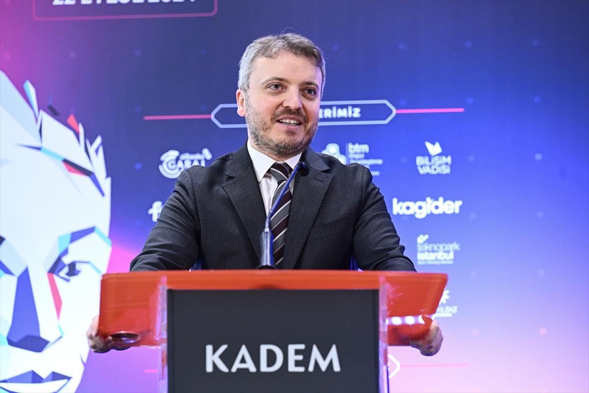 KADEM İnovasyonda Kadın Programı 8. Girişimcilik Kampı  Ödül Töreni İstanbul'da yapıldı