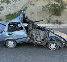 Kastamonu'da iki otomobilin çarpıştığı kazada 3 kişi yaralandı