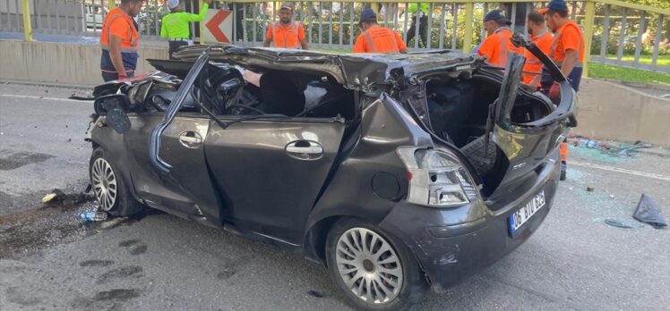 Konya'da köprülü üst geçitten düşen otomobilin sürücüsü yaşamını yitirdi