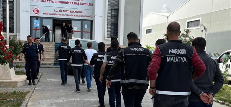 Malatya'da uyuşturucu operasyonunda 17 zanlı tutuklandı