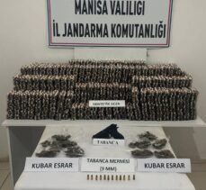 Manisa'da 54 bin 860 sentetik ecza hapı ele geçirildi