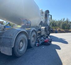 Manisa'da beton mikseri ile çarpışan motosikletin sürücüsü öldü