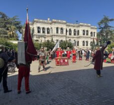 Mehteran Birliğinin Yıldız Sarayı'ndaki gösterisi ilgi gördü