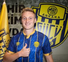 MKE Ankaragücü, Kevin Varga'yı renklerine bağladı