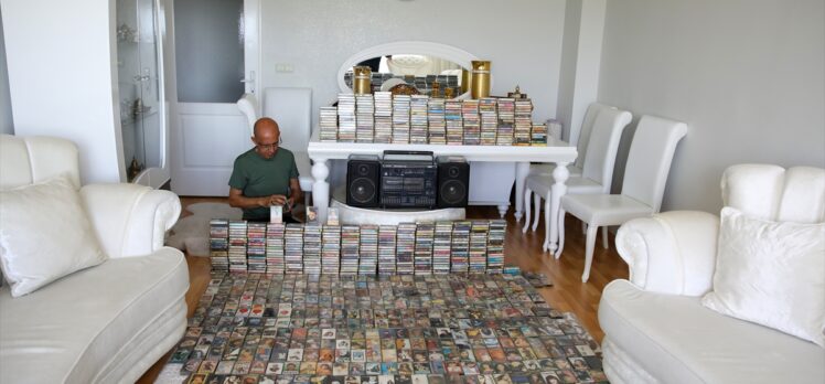 Müzik tutkunu milli antrenör, 54 yılda 5 bin 200 kasetlik koleksiyon oluşturdu