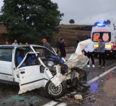 Samsun’da iki araç çarpıştı, 1 kişi öldü 5 kişi yaralandı